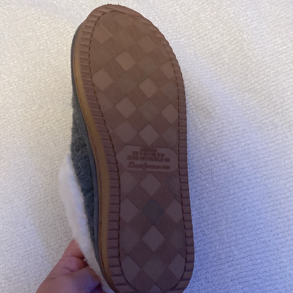 Slippers - Picture 7 of 7